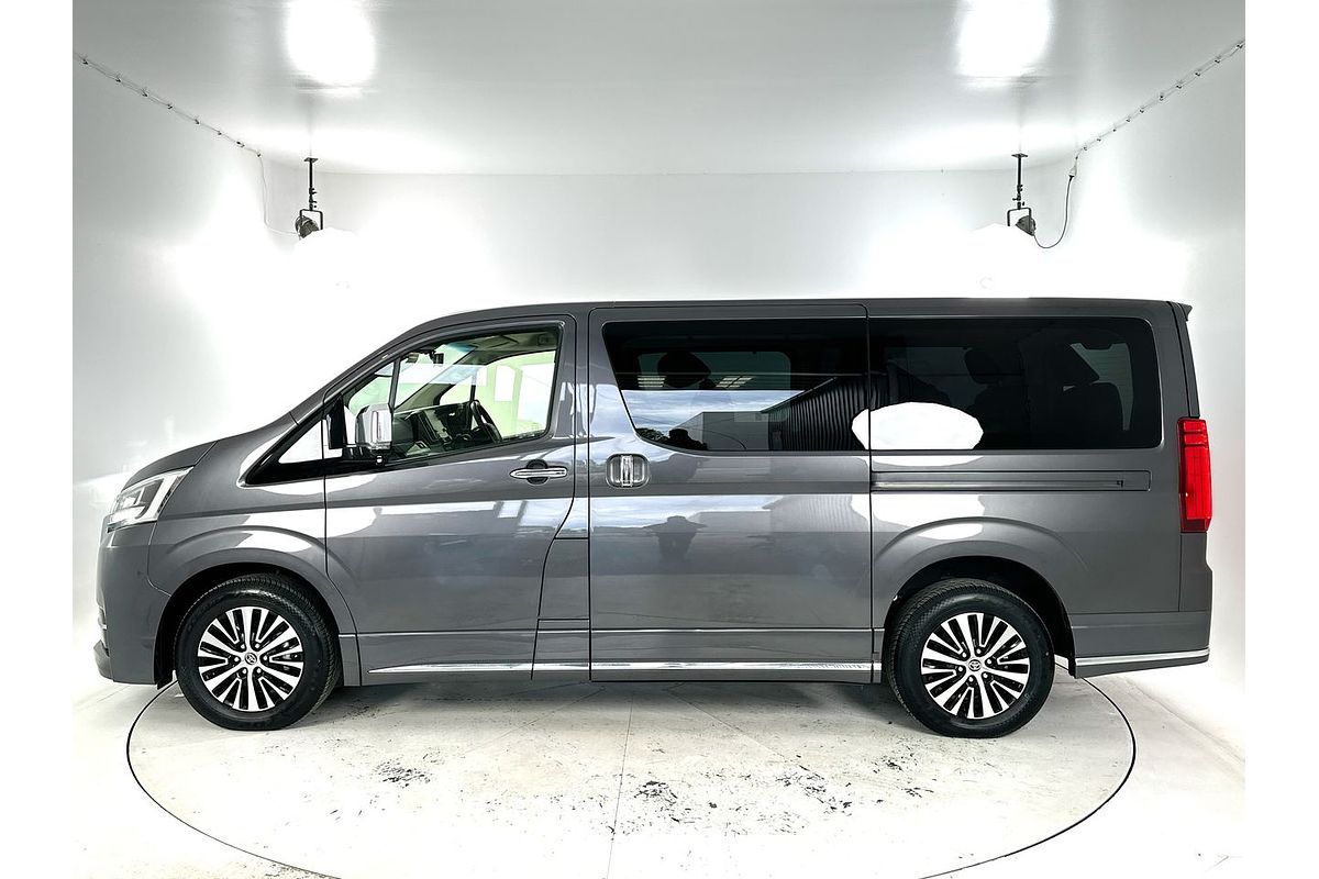 2023 Toyota Granvia VX GDH303R