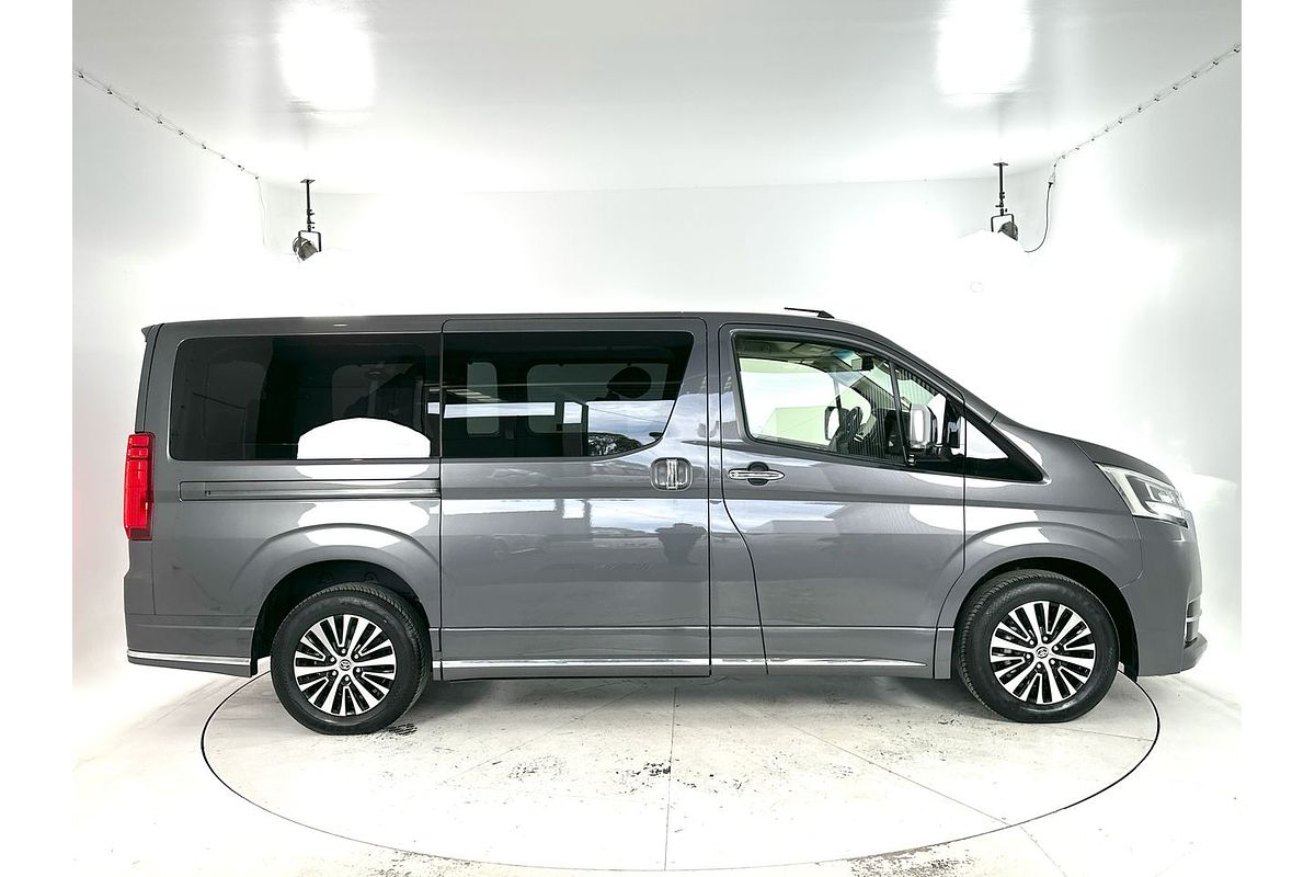 2023 Toyota Granvia VX GDH303R