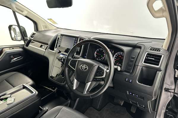 2023 Toyota Granvia VX GDH303R