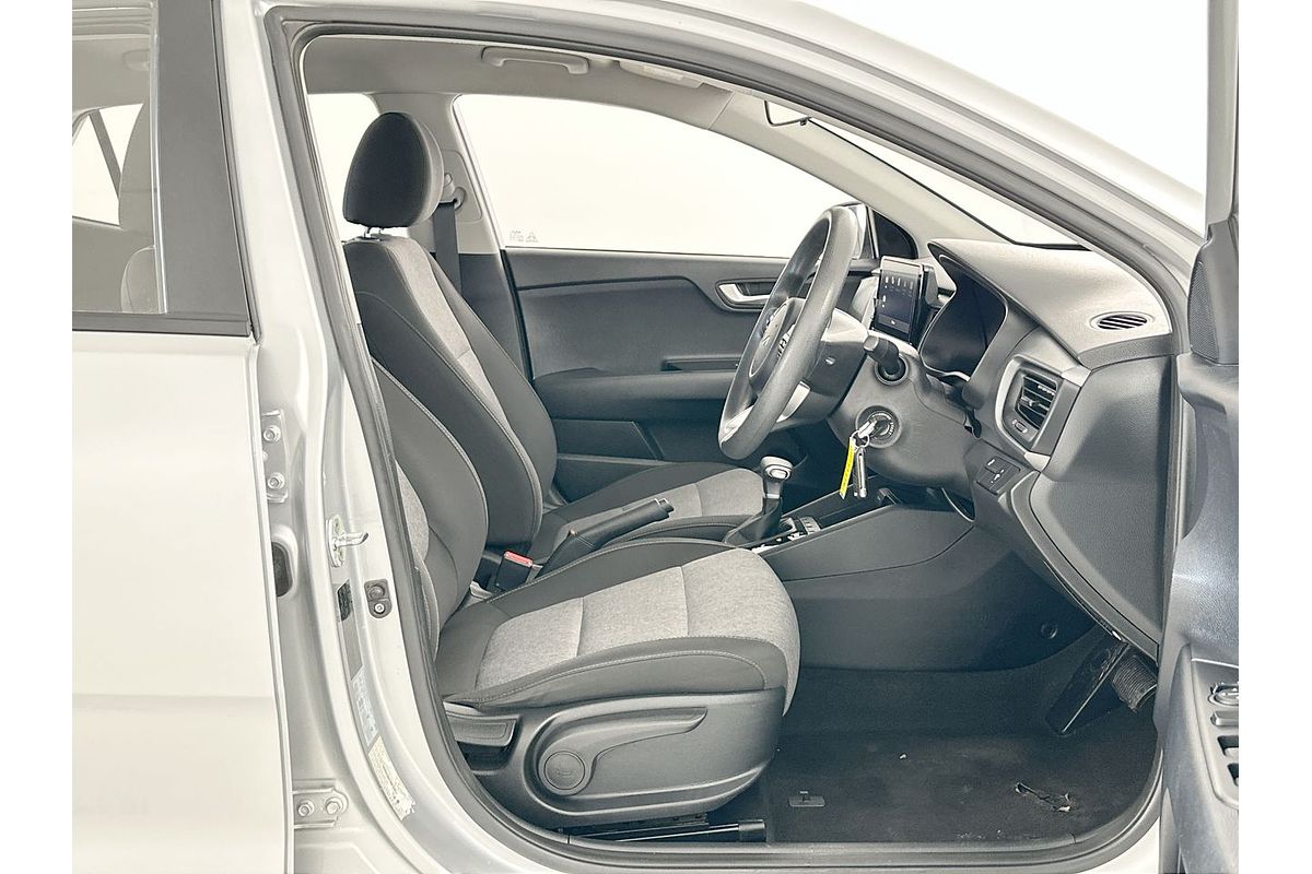 2022 Kia Stonic S YB