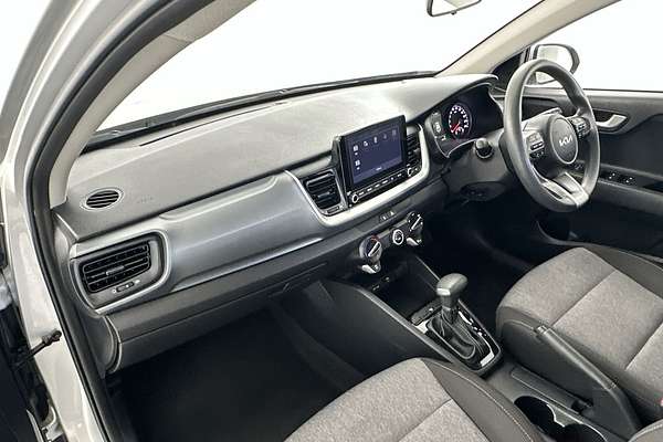 2022 Kia Stonic S YB