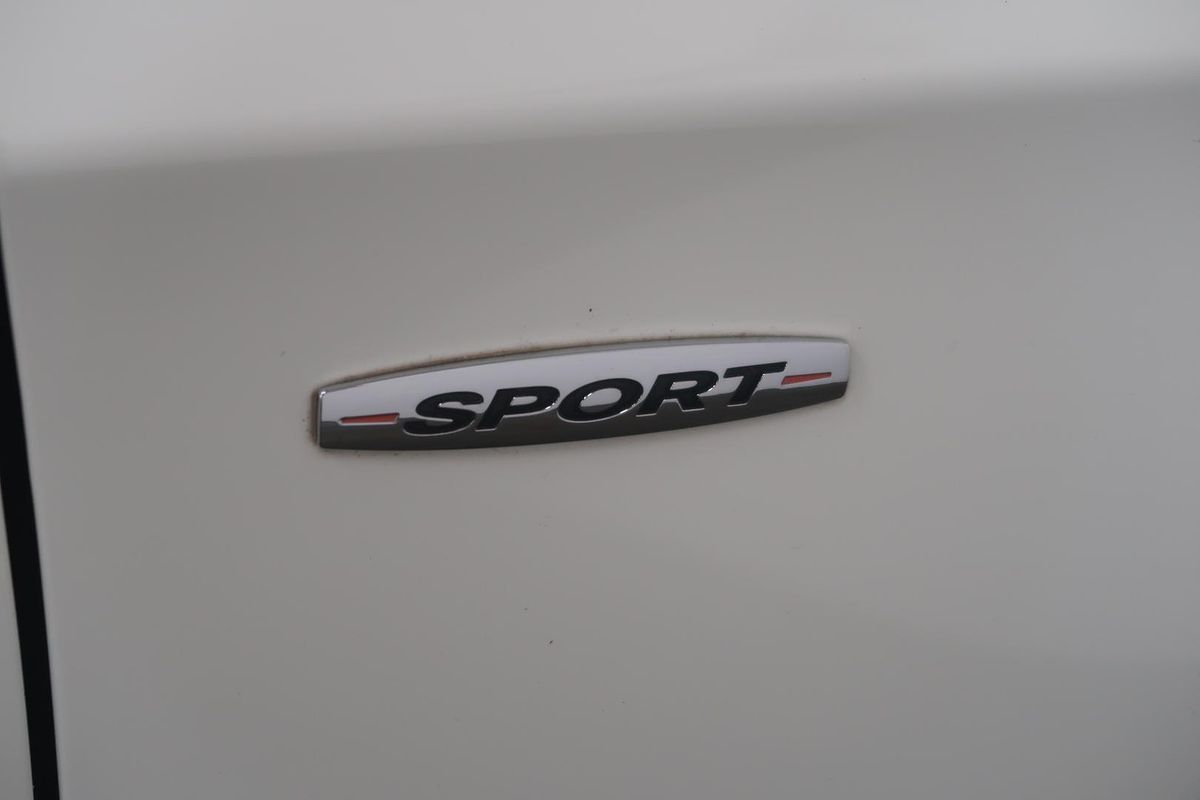 2016 Mercedes-Benz A-Class A250 Sport W176