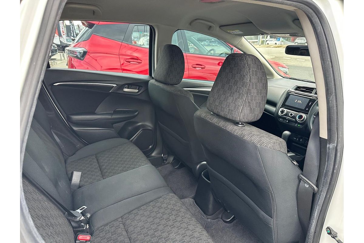 2015 Honda Jazz VTi GF