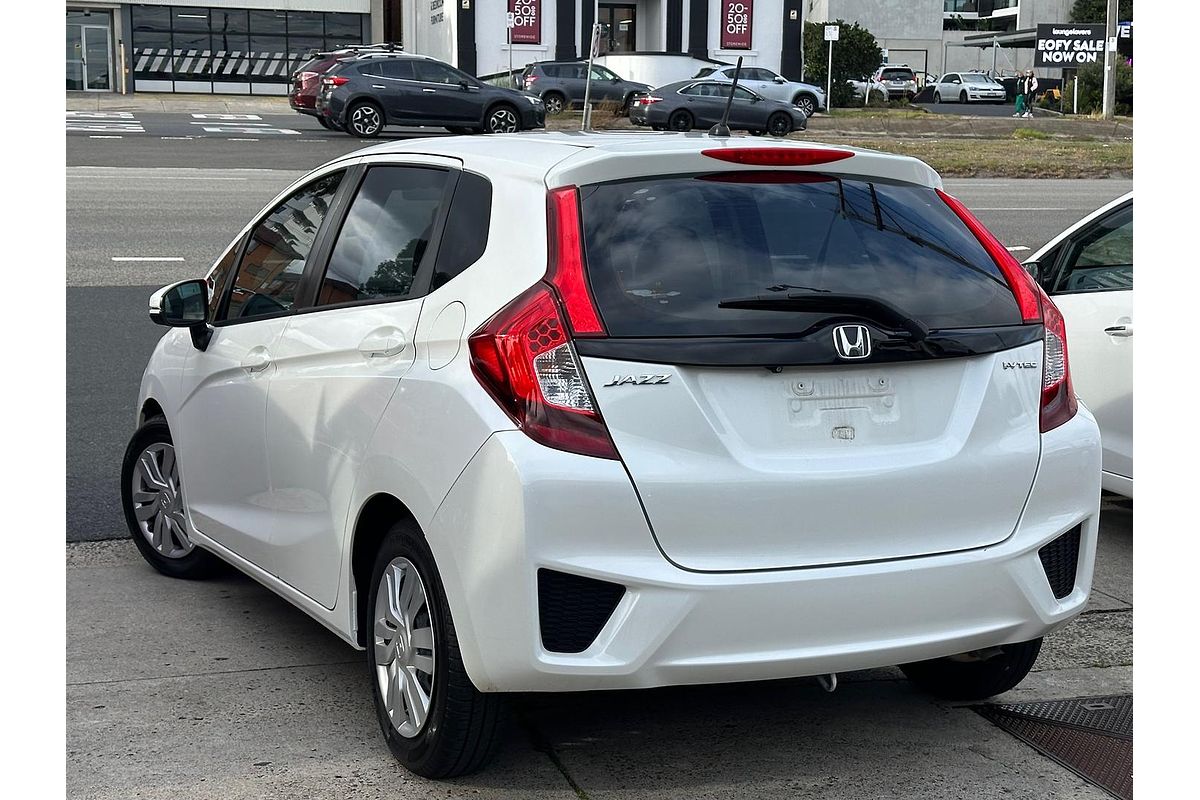 2015 Honda Jazz VTi GF