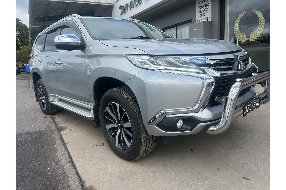 2017 Mitsubishi Pajero Sport GLX QE