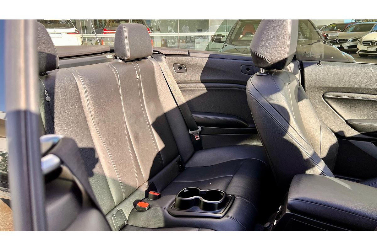 2016 BMW 2 Series 220i Sport Line F23