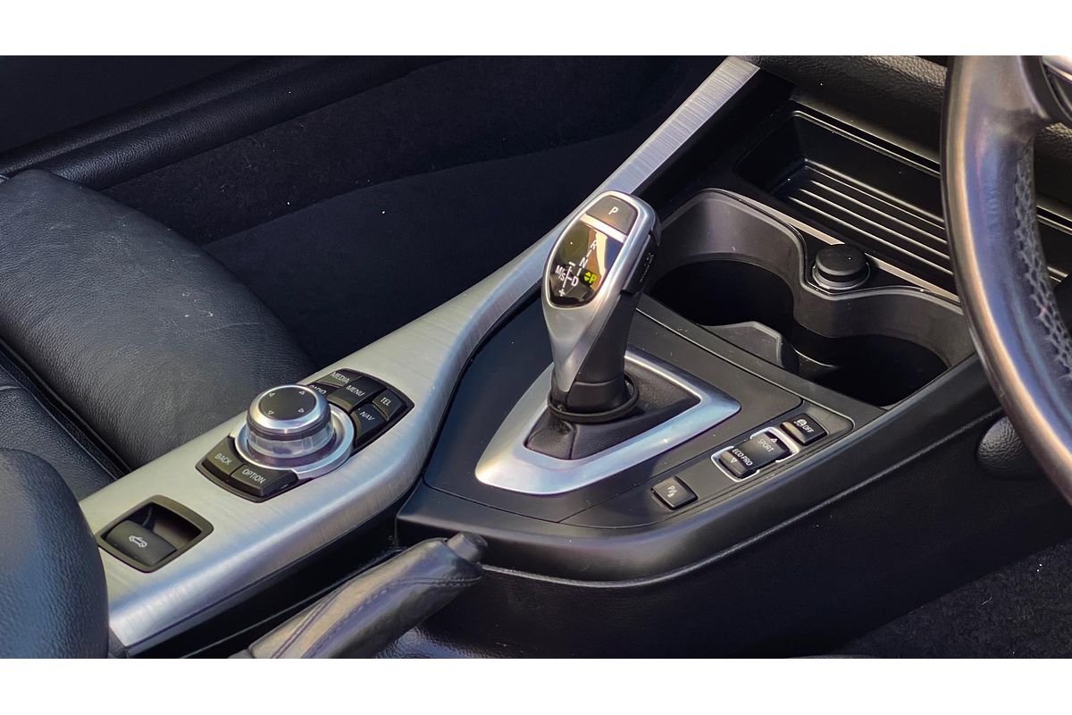 2016 BMW 2 Series 220i Sport Line F23