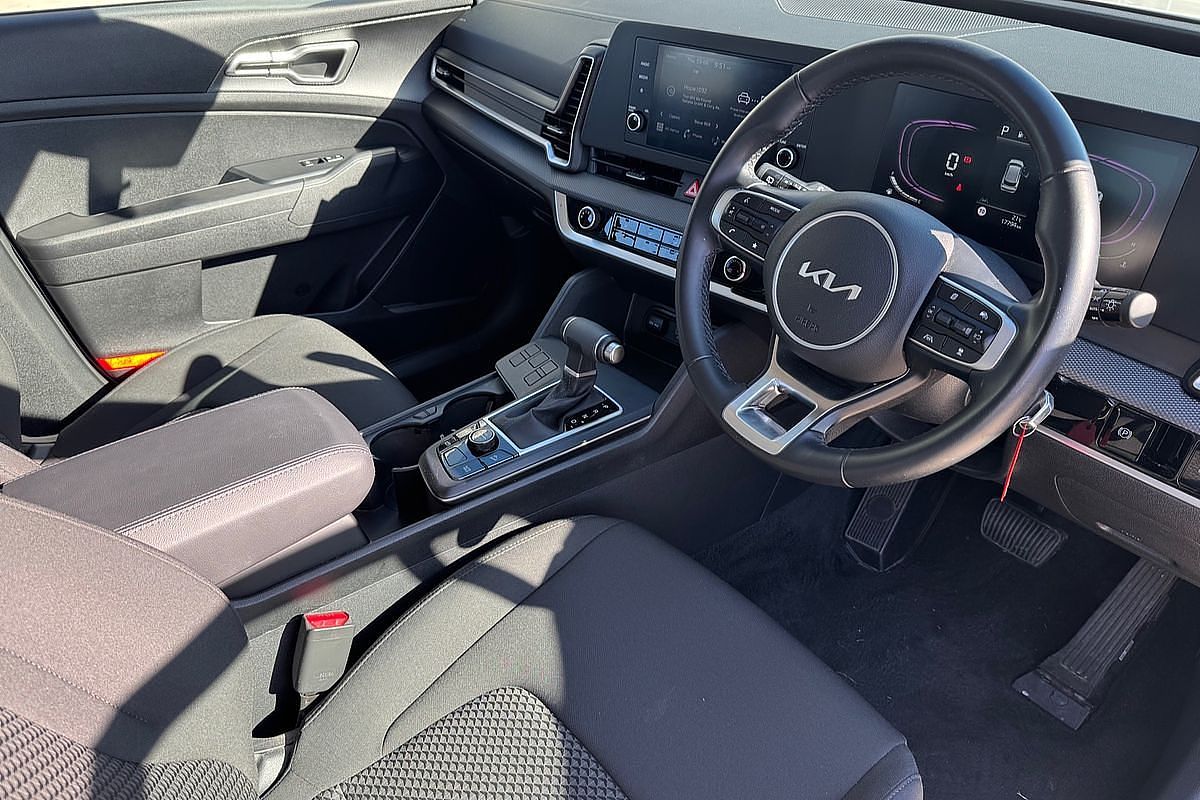 2024 Kia Sportage S NQ5