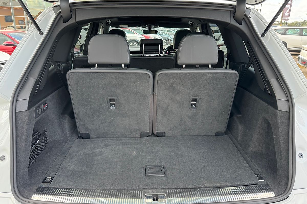 2021 Audi Q7 55 TFSI S line 4M