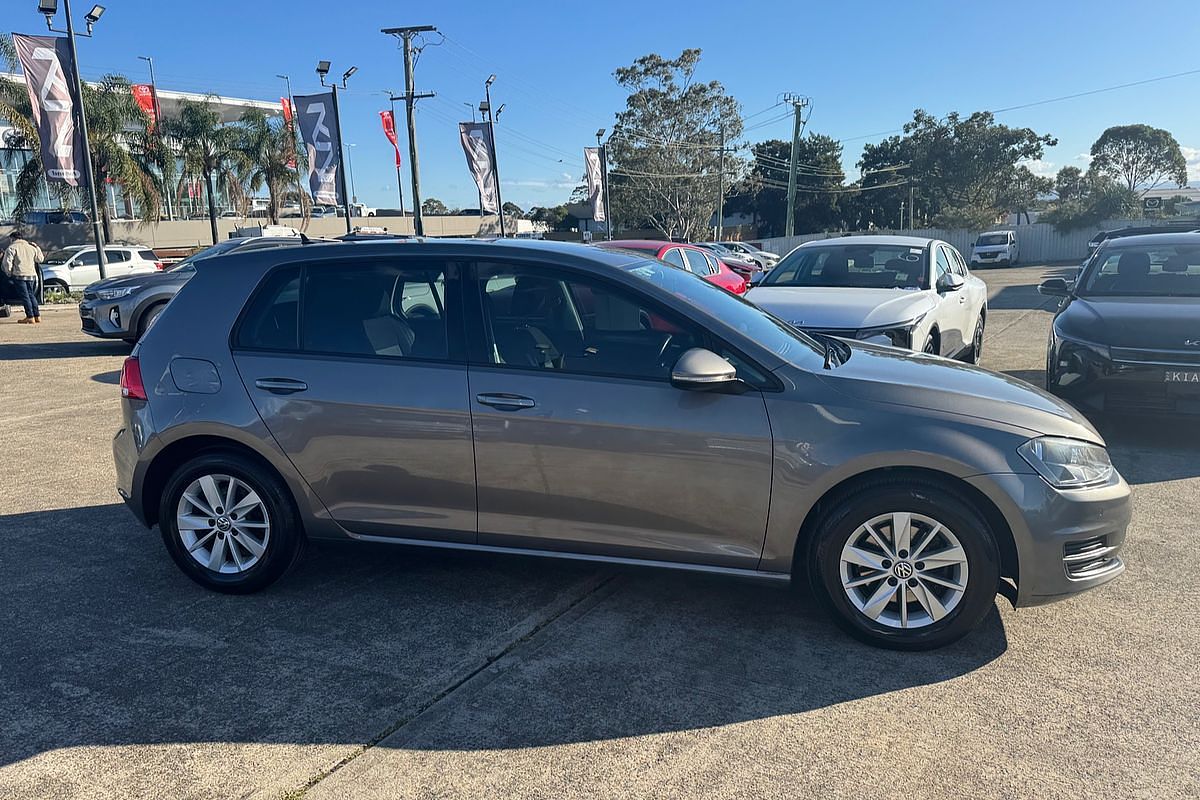 2017 Volkswagen Golf 92TSI Trendline 7