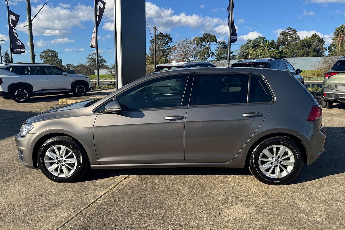 2017 Volkswagen Golf 92TSI Trendline 7