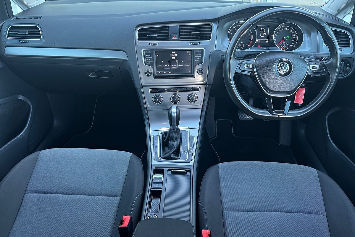 2017 Volkswagen Golf 92TSI Trendline 7