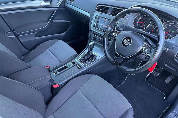 2017 Volkswagen Golf 92TSI Trendline 7