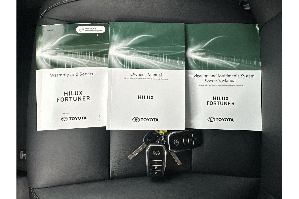 2022 Toyota Hilux SR5 GUN126R 4X4