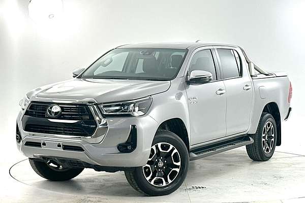 2022 Toyota Hilux SR5 GUN126R 4X4