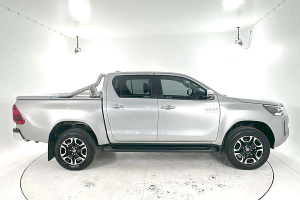 2022 Toyota Hilux SR5 GUN126R 4X4