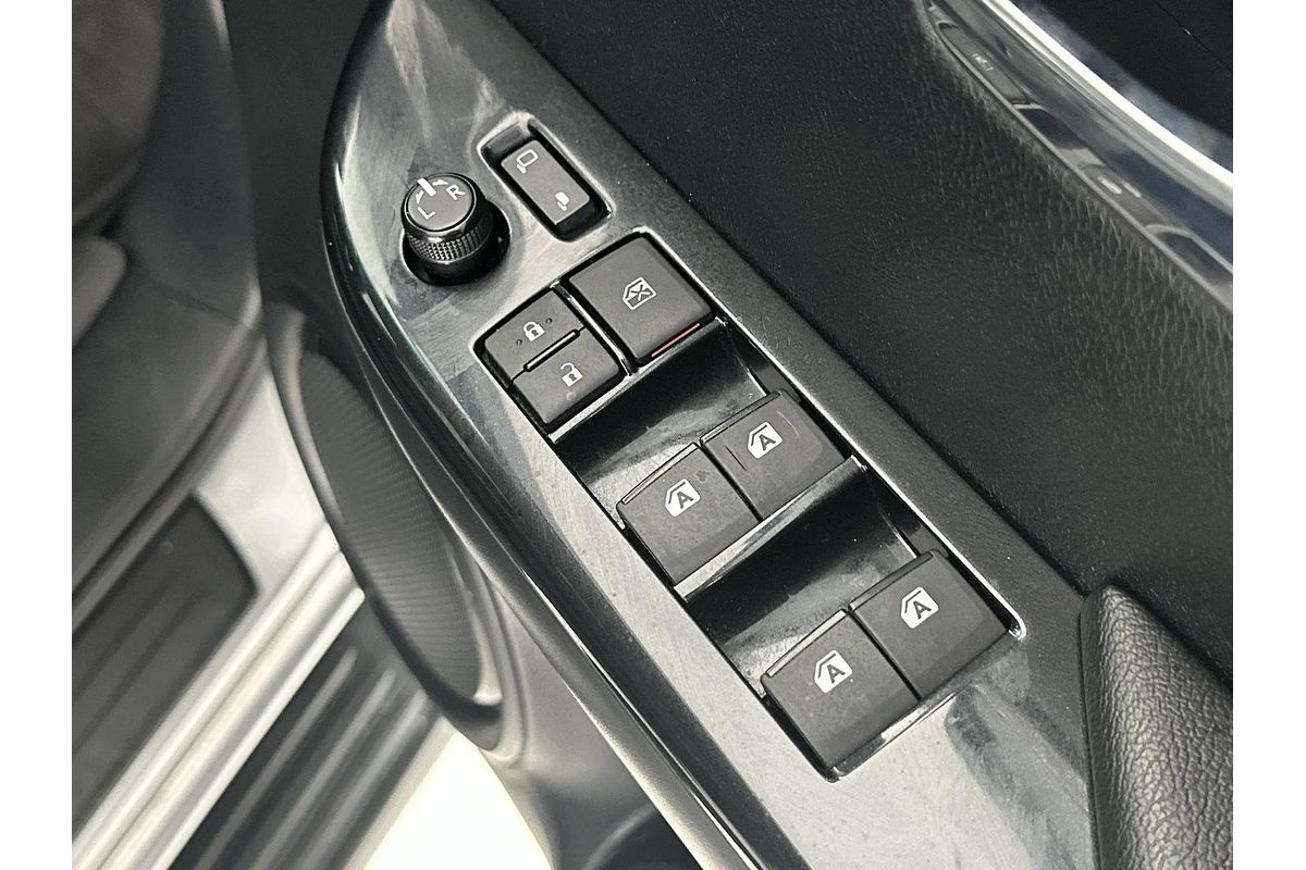 2022 Toyota Hilux SR5 GUN126R 4X4