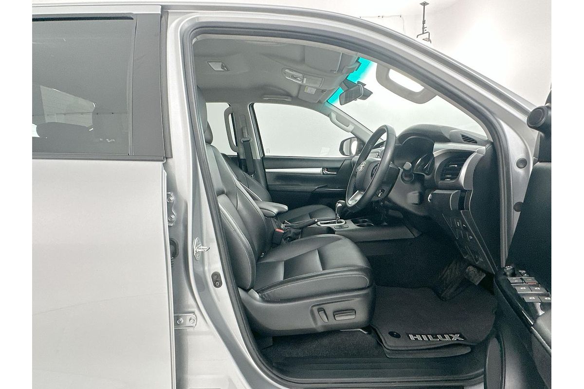 2022 Toyota Hilux SR5 GUN126R 4X4