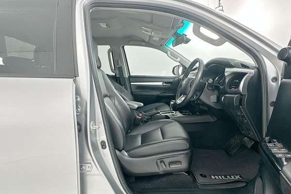 2022 Toyota Hilux SR5 GUN126R 4X4