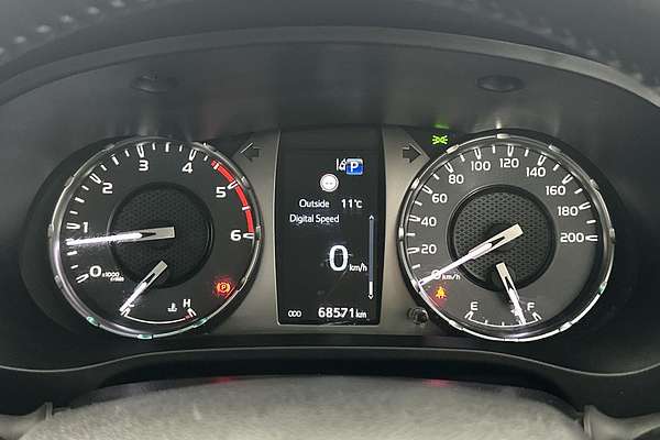 2022 Toyota Hilux SR5 GUN126R 4X4
