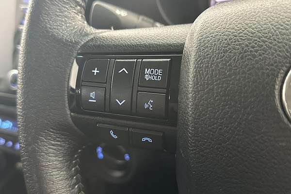 2022 Toyota Hilux SR5 GUN126R 4X4
