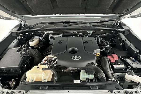 2022 Toyota Hilux SR5 GUN126R 4X4