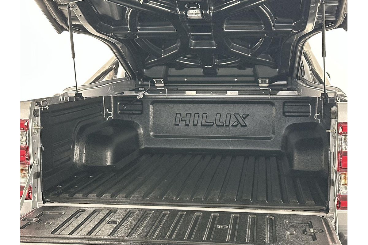 2022 Toyota Hilux SR5 GUN126R 4X4