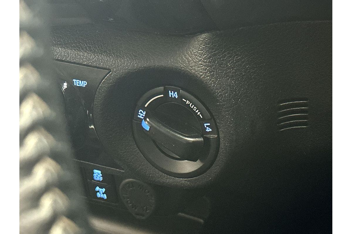 2022 Toyota Hilux SR5 GUN126R 4X4