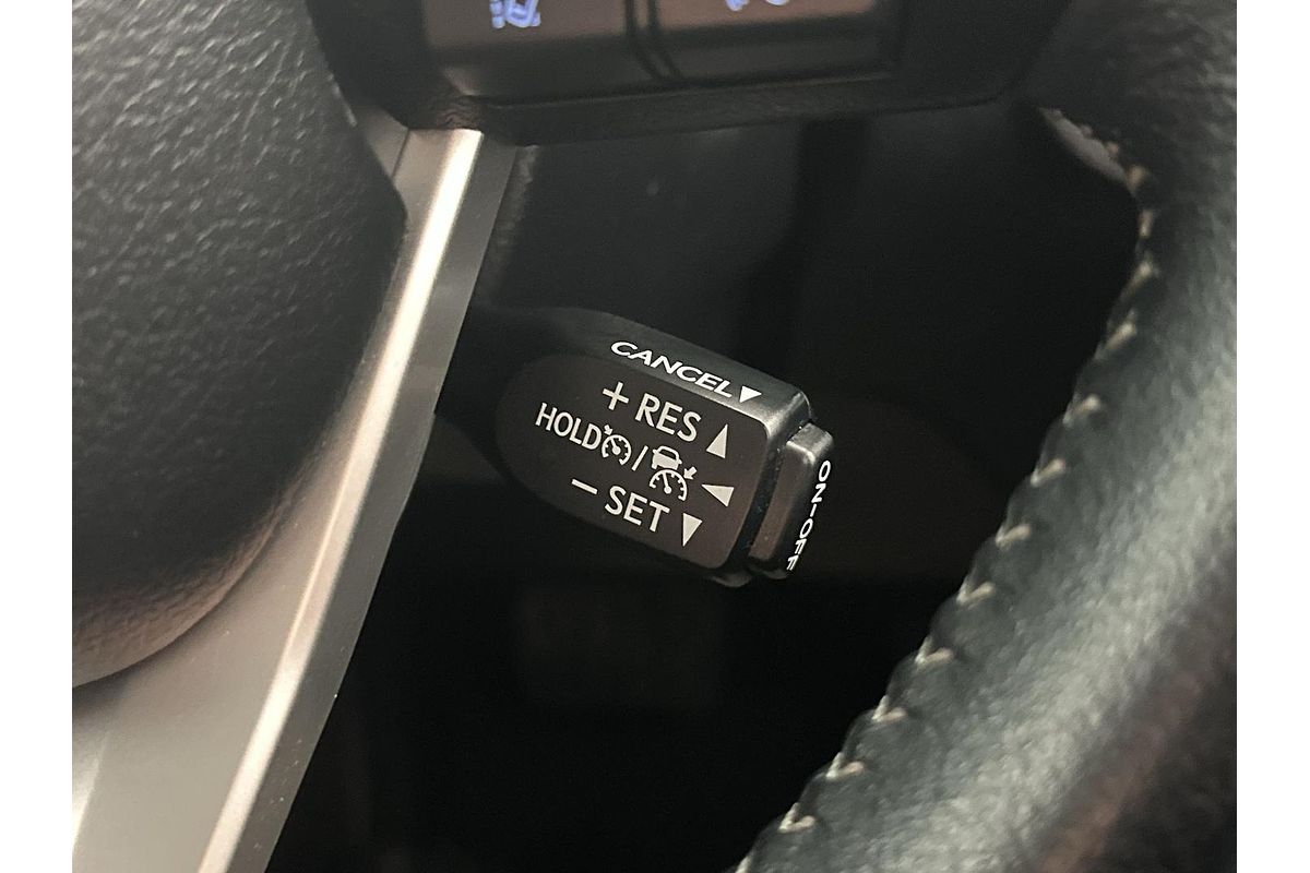 2022 Toyota Hilux SR5 GUN126R 4X4