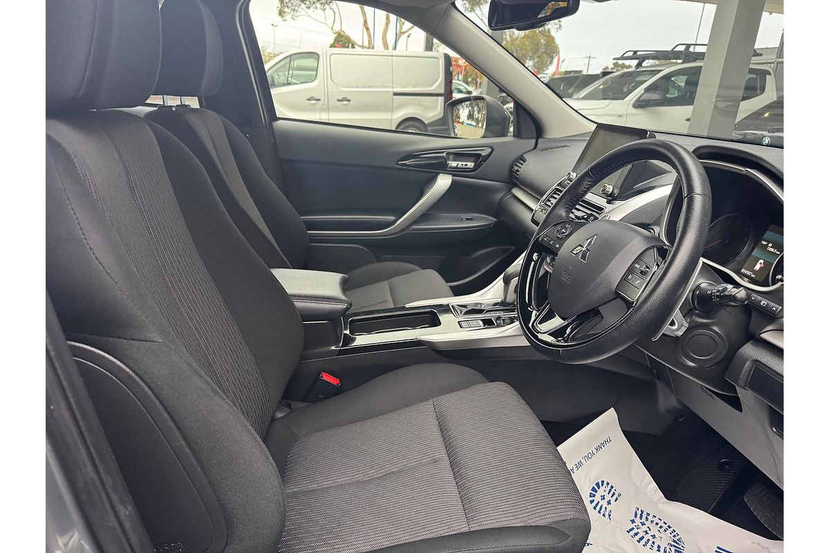 2023 Mitsubishi Eclipse Cross LS YB