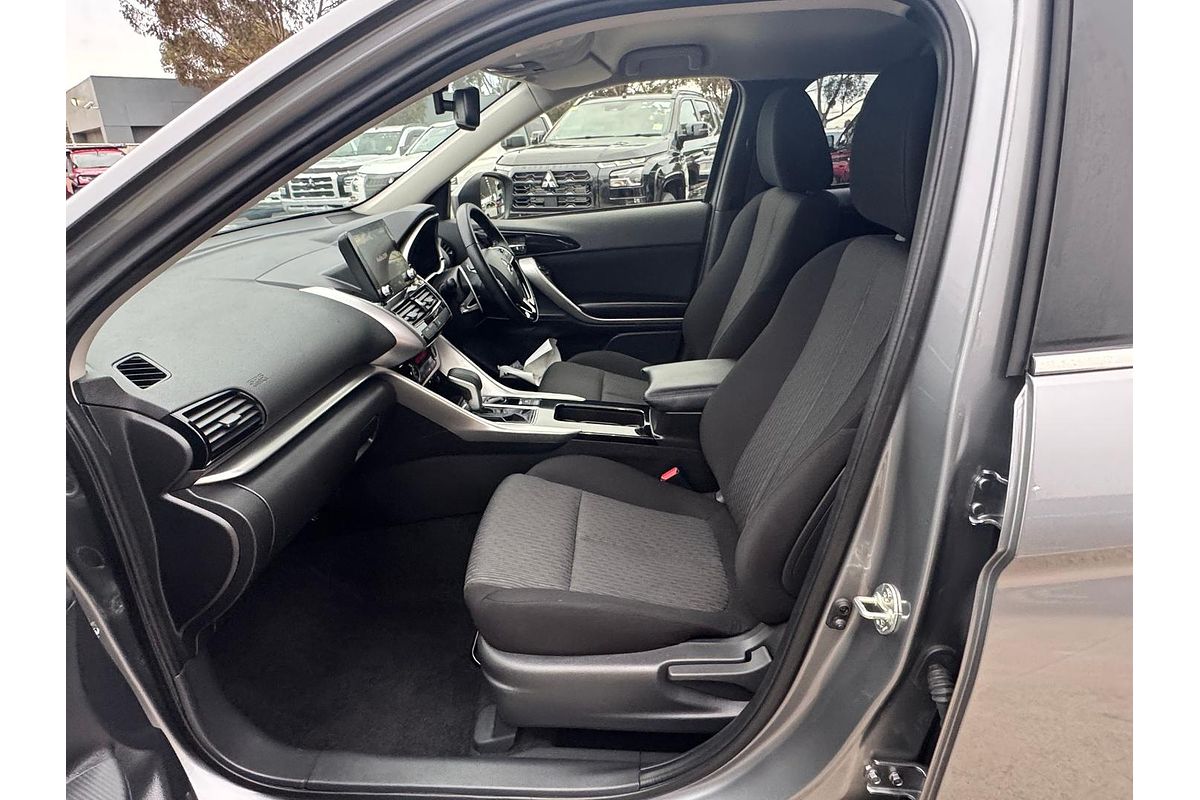 2023 Mitsubishi Eclipse Cross LS YB