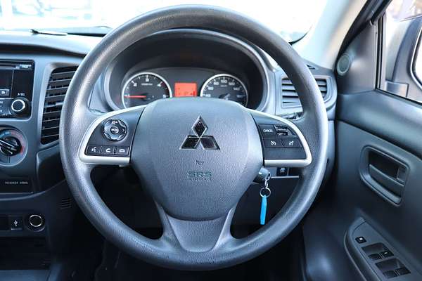2015 Mitsubishi Triton GLX MQ 4X4