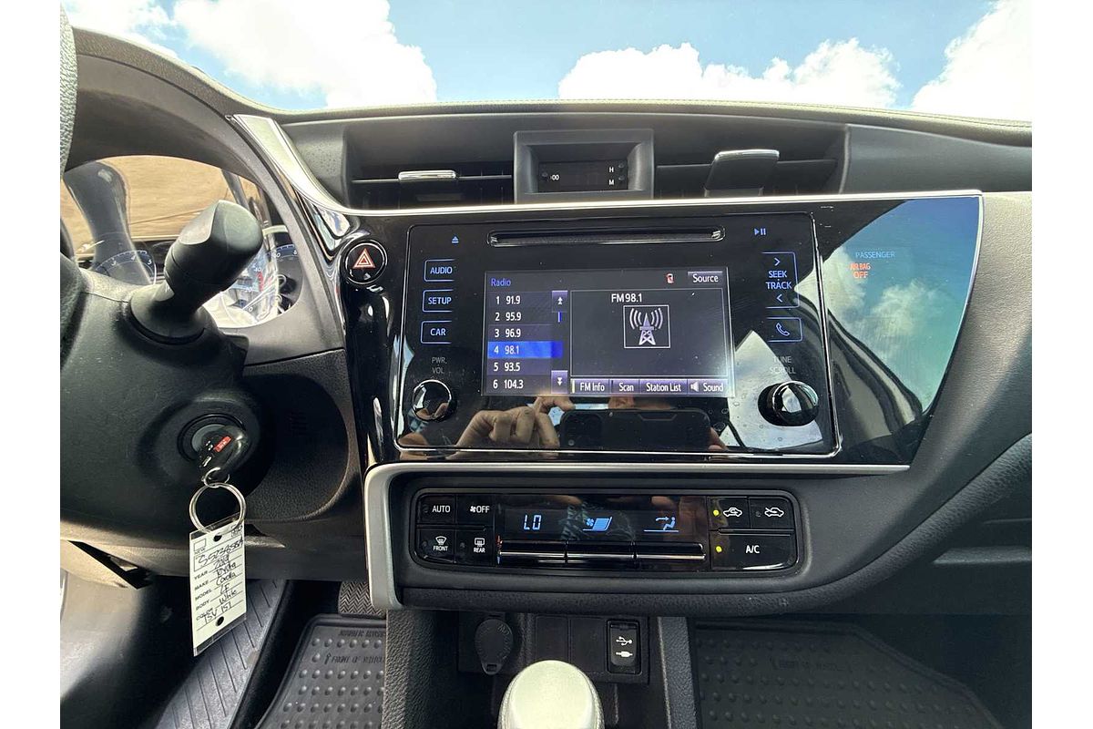 2019 Toyota Corolla LE