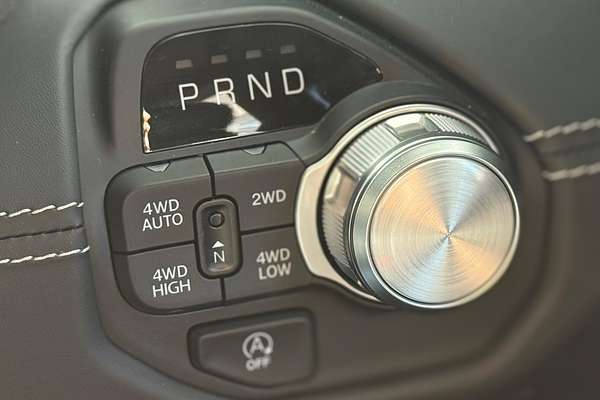 2025 RAM 1500 Laramie Sport Hurricane SO RamBox DT 4X4 SWB