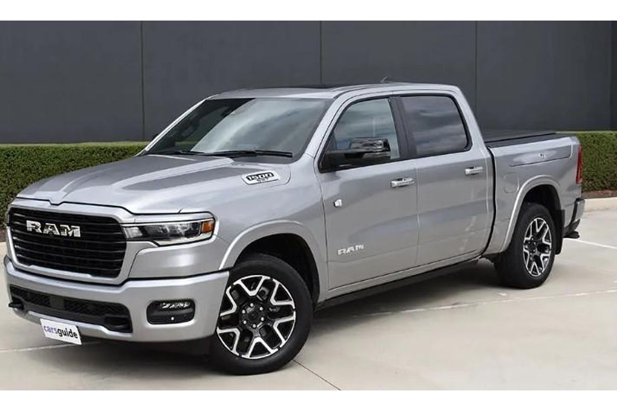 2025 RAM 1500 Laramie Sport Hurricane SO RamBox DT 4X4 SWB