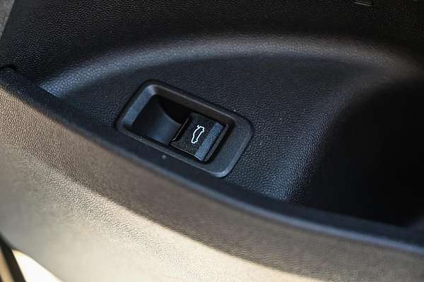 2024 MINI Countryman SE Favoured U25