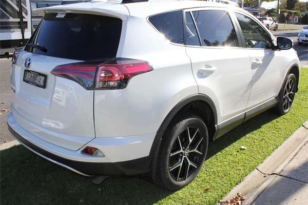 2017 Toyota RAV4 GXL ZSA42R