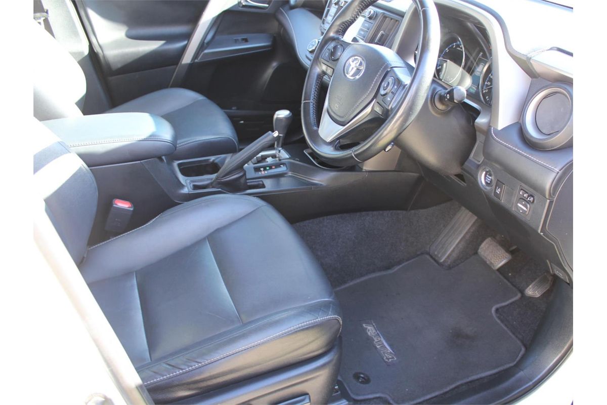 2017 Toyota RAV4 GXL ZSA42R