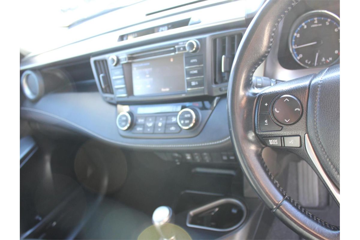 2017 Toyota RAV4 GXL ZSA42R