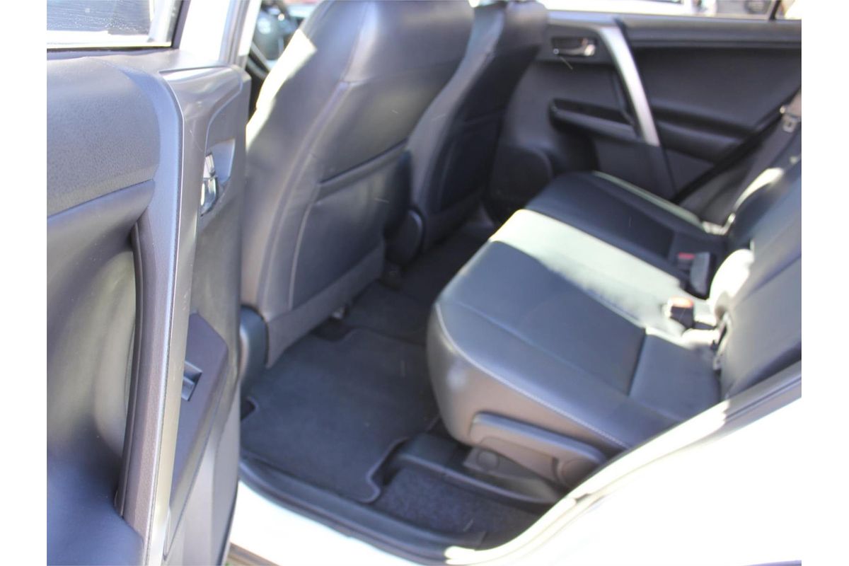 2017 Toyota RAV4 GXL ZSA42R