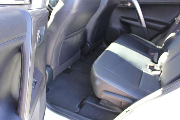 2017 Toyota RAV4 GXL ZSA42R