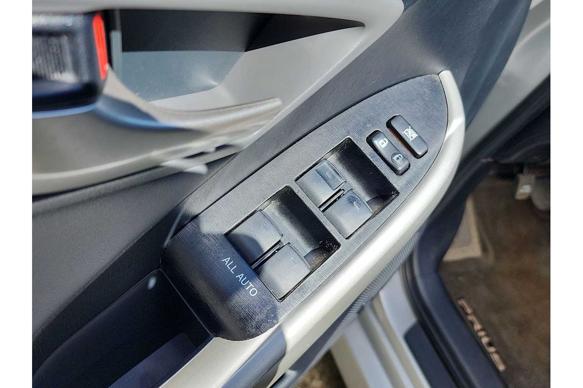 2014 Toyota Prius Three