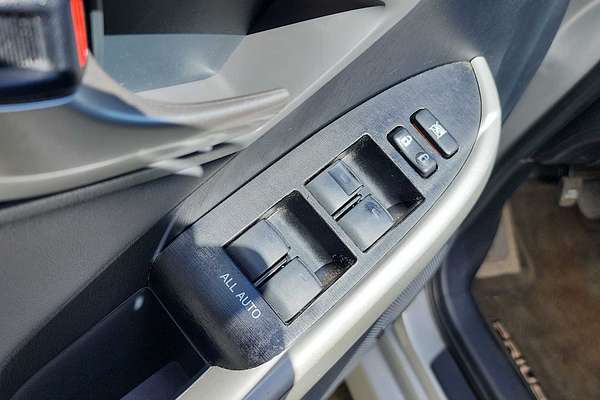 2014 Toyota Prius Three