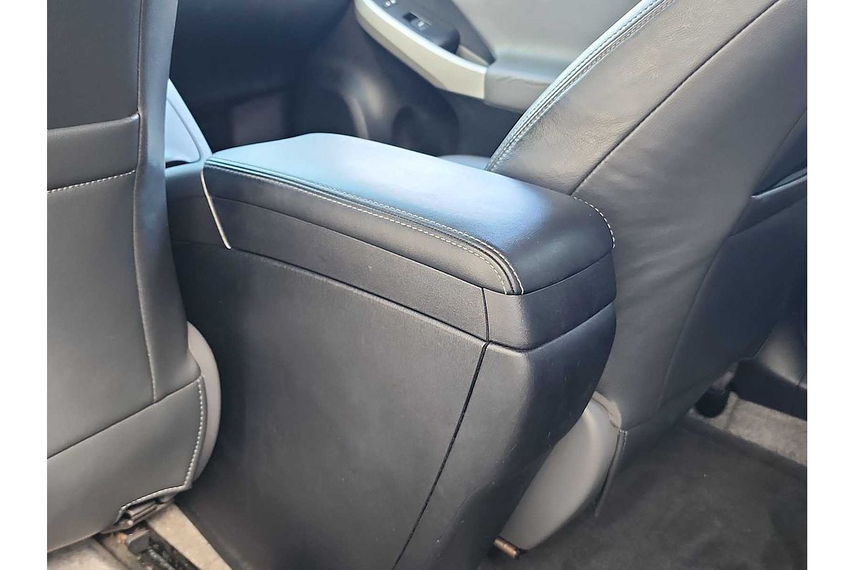 2014 Toyota Prius Three