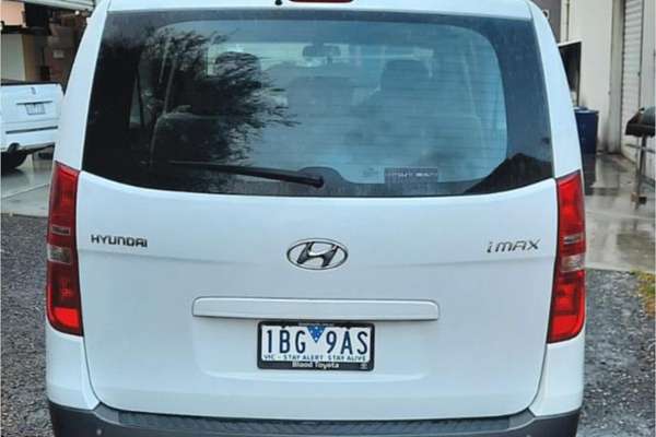 2014 Hyundai iMax TQ-W MY13