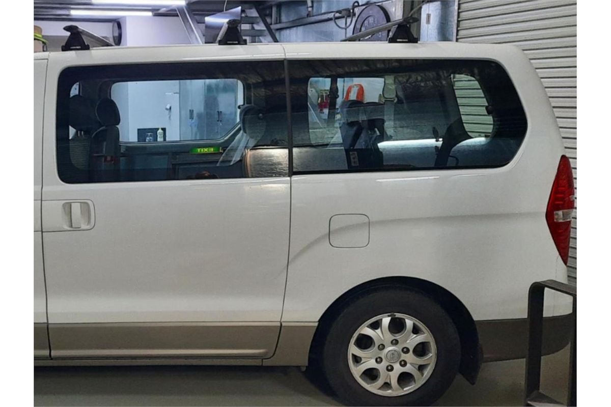 2014 Hyundai iMax TQ-W MY13