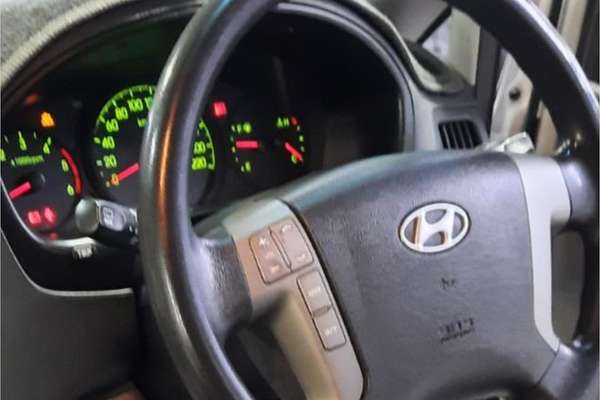 2014 Hyundai iMax TQ-W MY13