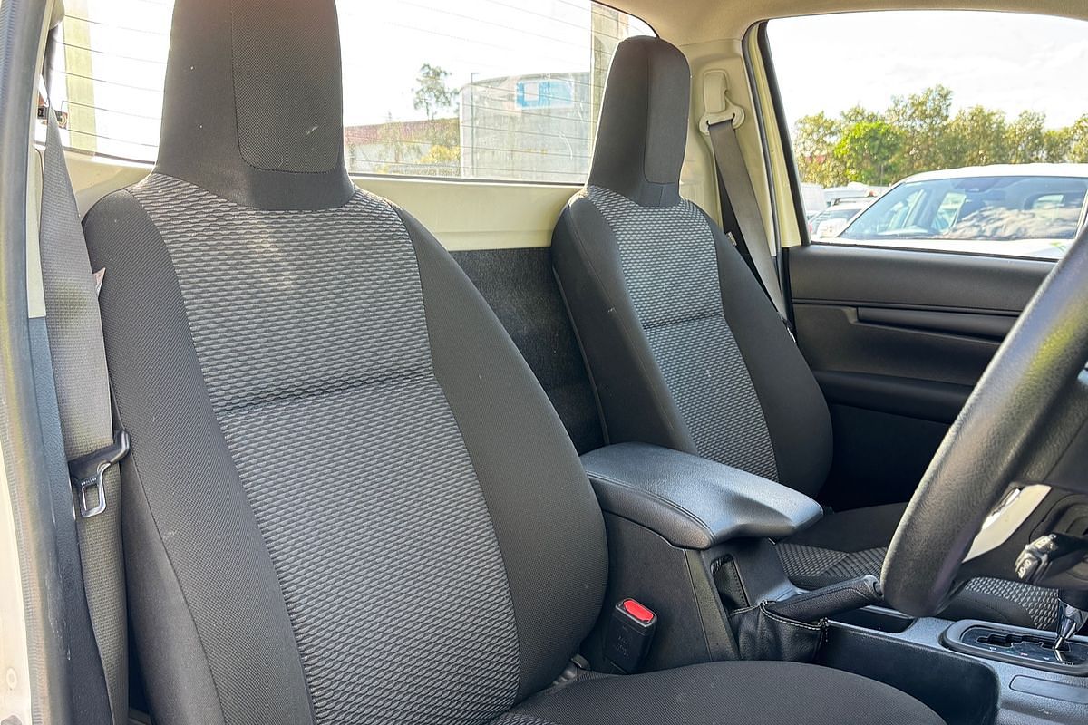 2022 Toyota Hilux Workmate TGN121R Rear Wheel Drive