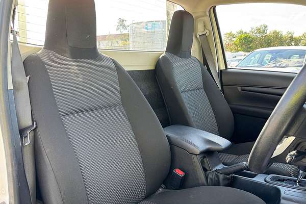 2022 Toyota Hilux Workmate TGN121R Rear Wheel Drive