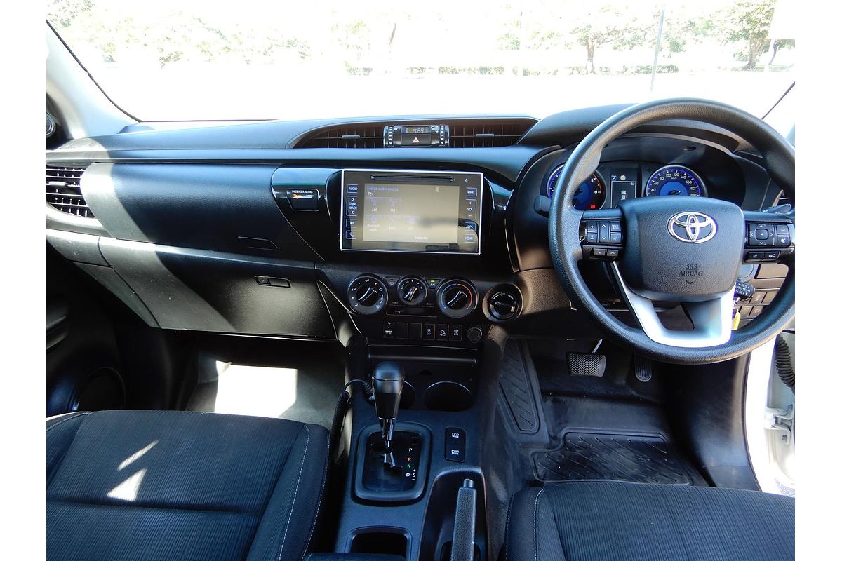 2020 Toyota Hilux SR GUN126R 4X4